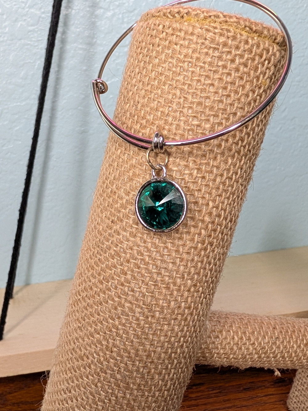 [FREE SHIPPING] OOAK Sterling Silver Emerald Green Swarovski Crystal Bangle